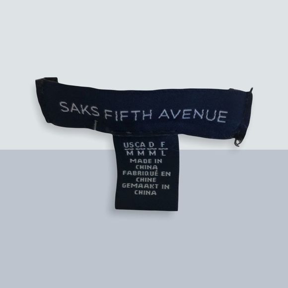 Saks fifth avenue over sized sweater blush in colour size medium - Picture 4 of 7